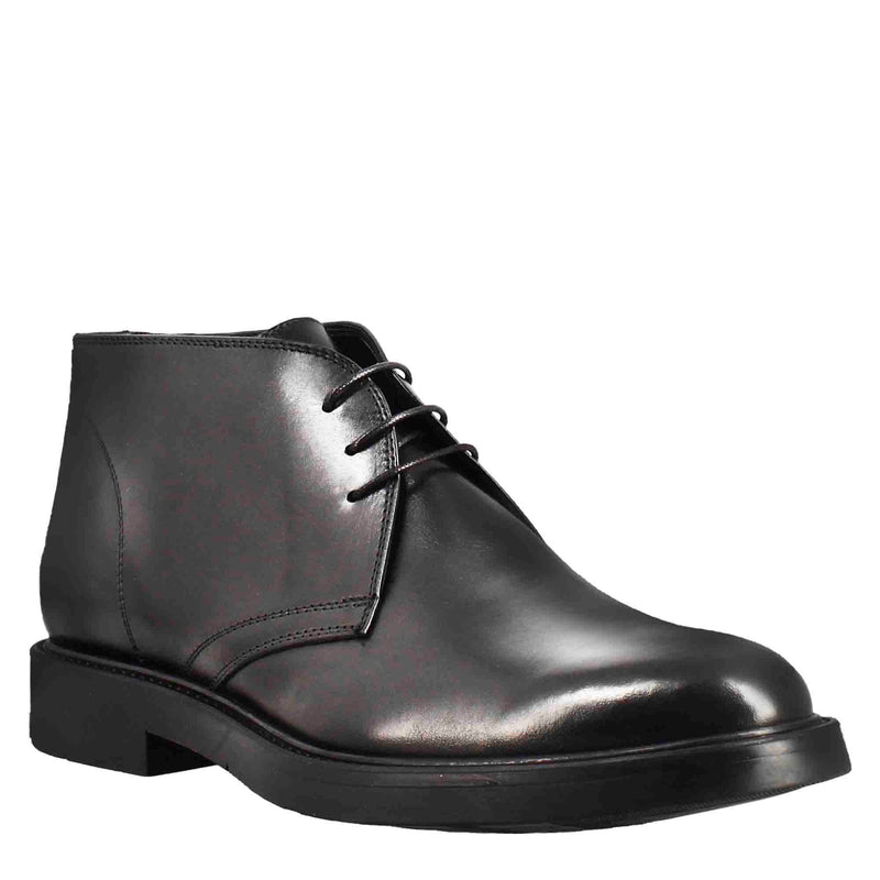 Handcrafted Leather Footwear