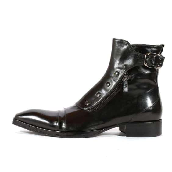 Handcrafted Leather Footwear